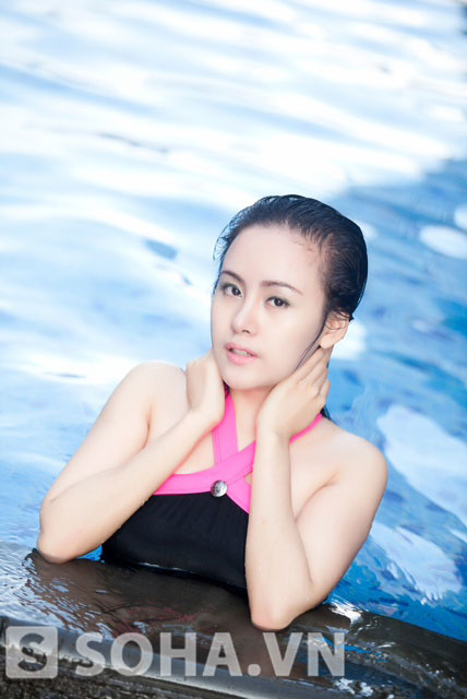 Bộ ảnh mới nhất của Bà Tưng sau khi phẩu thuật