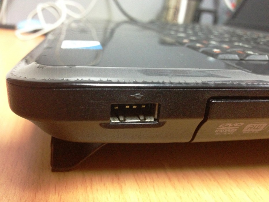 kinh-nghiem-cach-test-kiem-tra-laptop-cu-cua-tho-mua-laptop