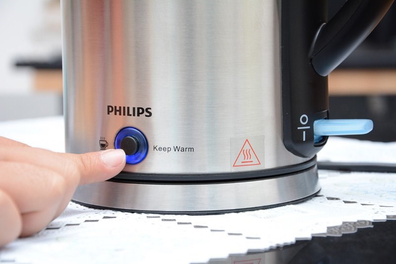Bình đun siêu tốc Philips HD9316 (1.7L)