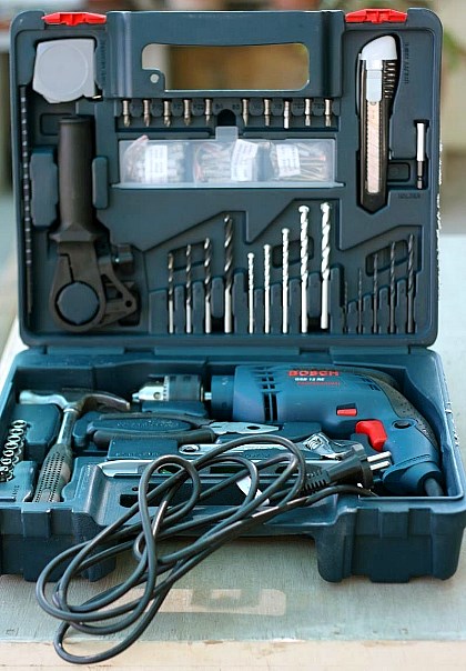 Bộ dụng cụ Máy khoan Bosch GSB 1300 RE Set