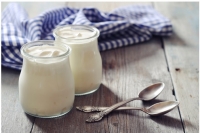 Cách tự làm sữa chua yaourt tại nhà cho bé ngon dẽo mịn 